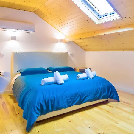 Domus 210 Penthouse * Porto